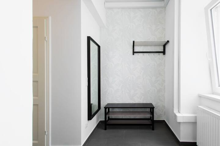 Oresta Living- 3BR/ 16-17 gallery image 5