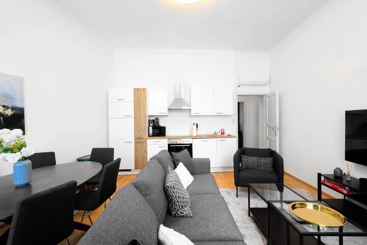 Oresta Living- 3BR/ 16-17 gallery image 4