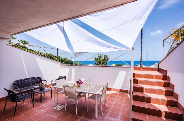 Wonderful Italy Sicilia managed Airbnb listing 3