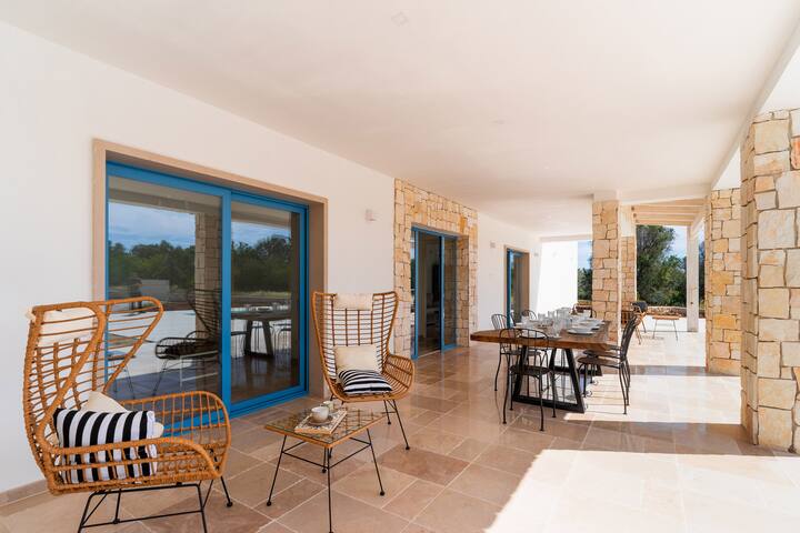 Villa di Uma by BarbarHouse gallery image 5