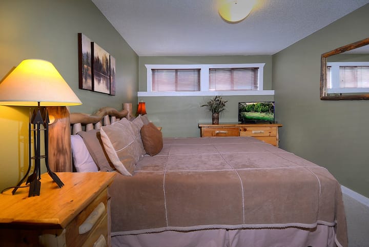 Suite principal con cama tamaño king