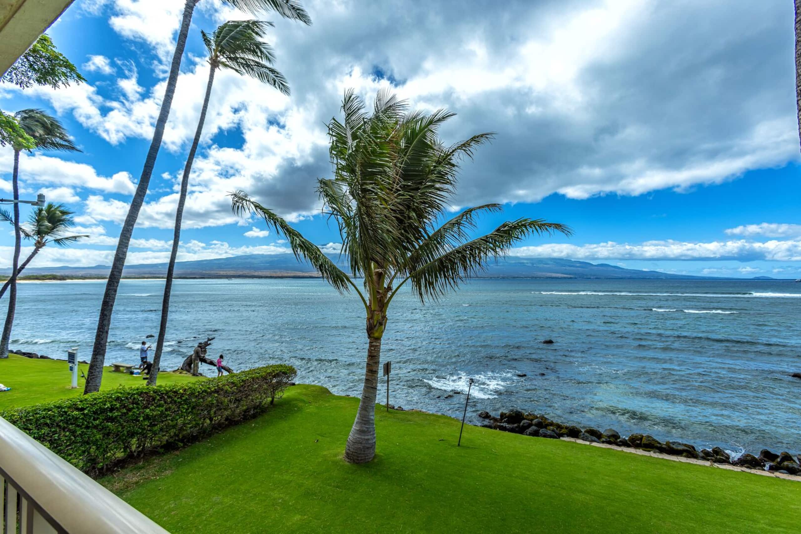 Condo in Wailuku · ★4.67 · 2 bedrooms · 2 beds · 2 baths - Image 7