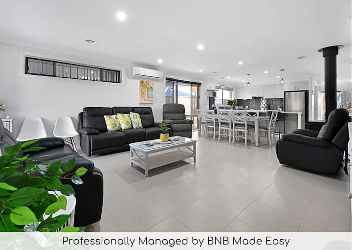 Ophir. Six-Bedroom Entertainer. Bathurst