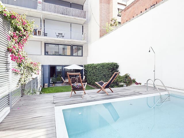 Apartment Barcelona Rentals managed Airbnb listing 3