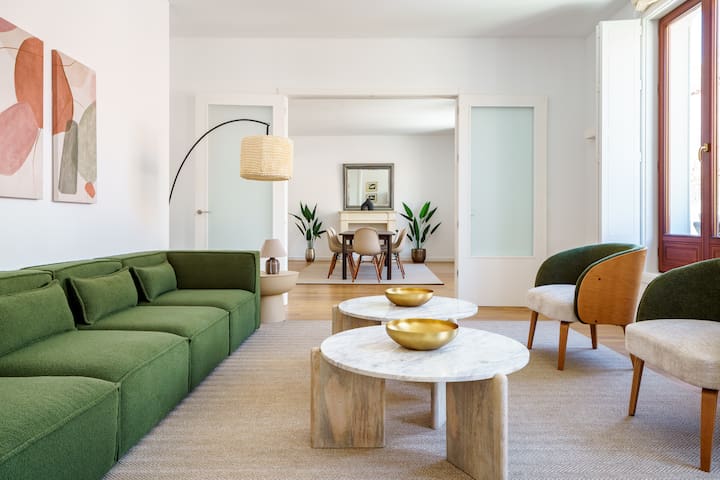 Cibeles Luxe Terrace apartment in Madrid