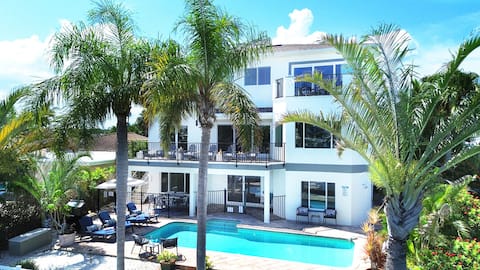 474 Harbor Luxury Home