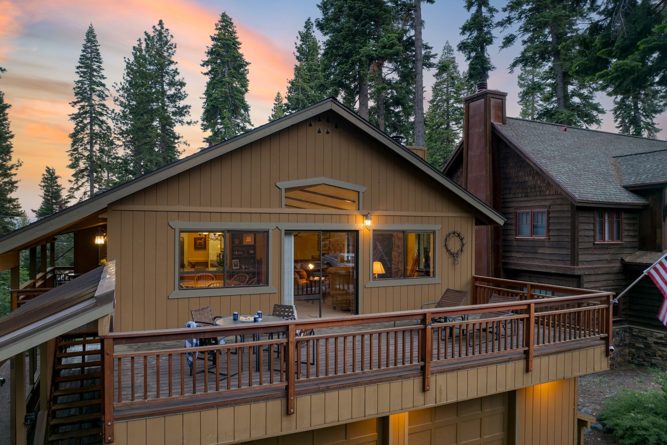Wildwood Cabin, Hot Tub & Lake Tahoe 5 Min - Photo 36