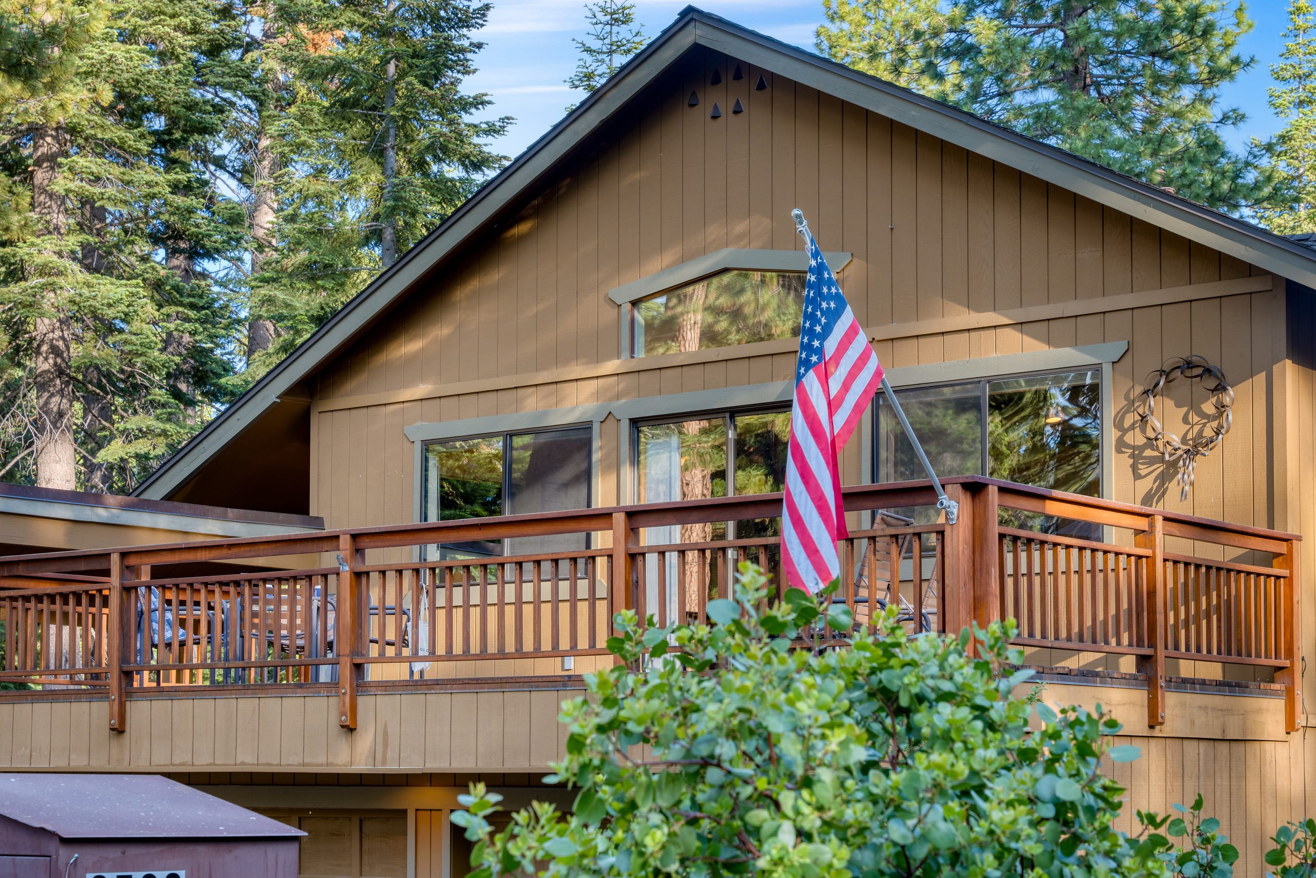 Wildwood Cabin, Hot Tub & Lake Tahoe 5 Min - Photo 38