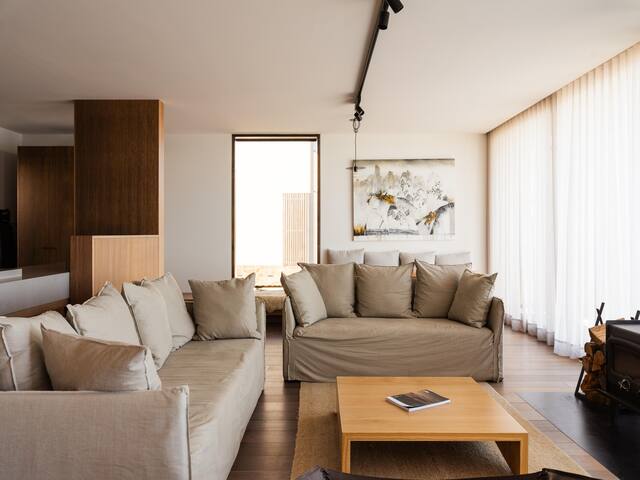 Waterfront Heaven, Pampa Costa on Great Oyster Bay gallery image 3