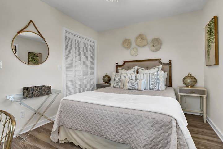 Ultimate Beach Getaway: Ocean Views & Ping Pong - Wrightsville Beach, NC