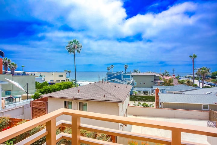 Steps to ocean, surfing, families, nightlife