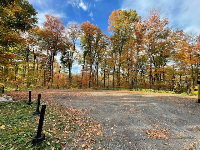 Cozy 4-Bedroom Heaven for Relaxing Getaways