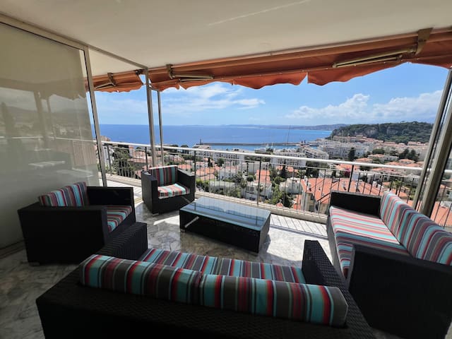 Emmanuel Et Anne managed Airbnb listing 2