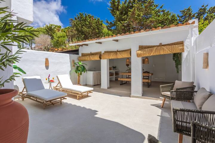 SimplyTarifa managed Airbnb listing 2