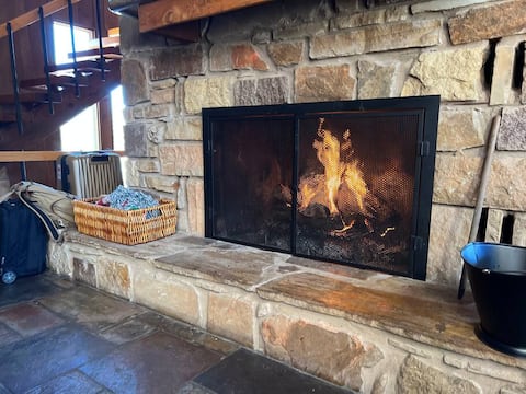 Book Main Wichita Mountains Lodge by Medicine Pk