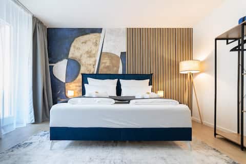 CABAnA: Luxury Apartment | Old Town