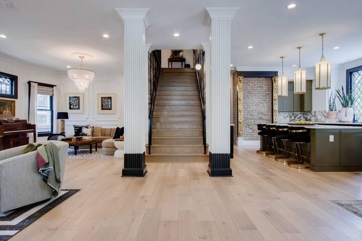 Beauty on Beech HGTV Featured Designer Home gallery image 3