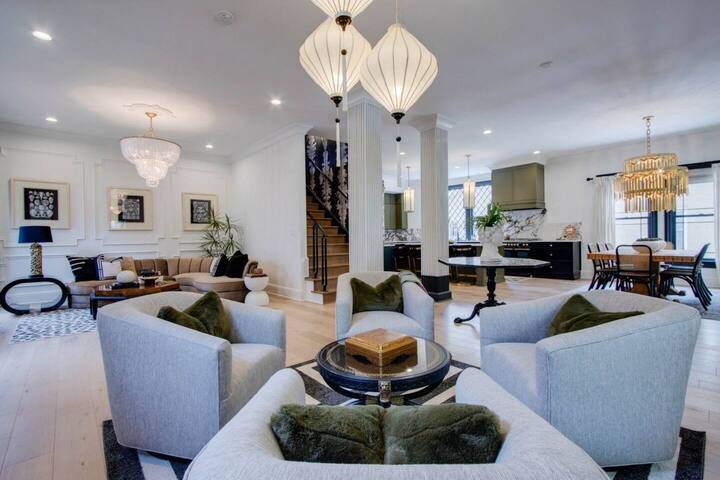 Beauty on Beech HGTV Featured Designer Home gallery image 5