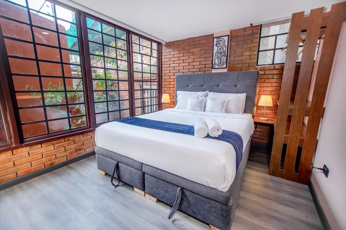 Nga të qeshurat e natës vonë deri te gjumi më i mirë ndonjëherë. Kjo dhomë gjumi është zona jote e rehatisë. ️ #MemoryMakingMoments