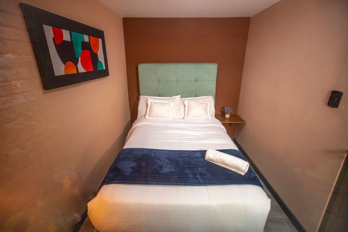 "Lloji i krevatit që të përqafon. Qesh, rri në sallë dhe shko në tokën e ëndrrave. ️