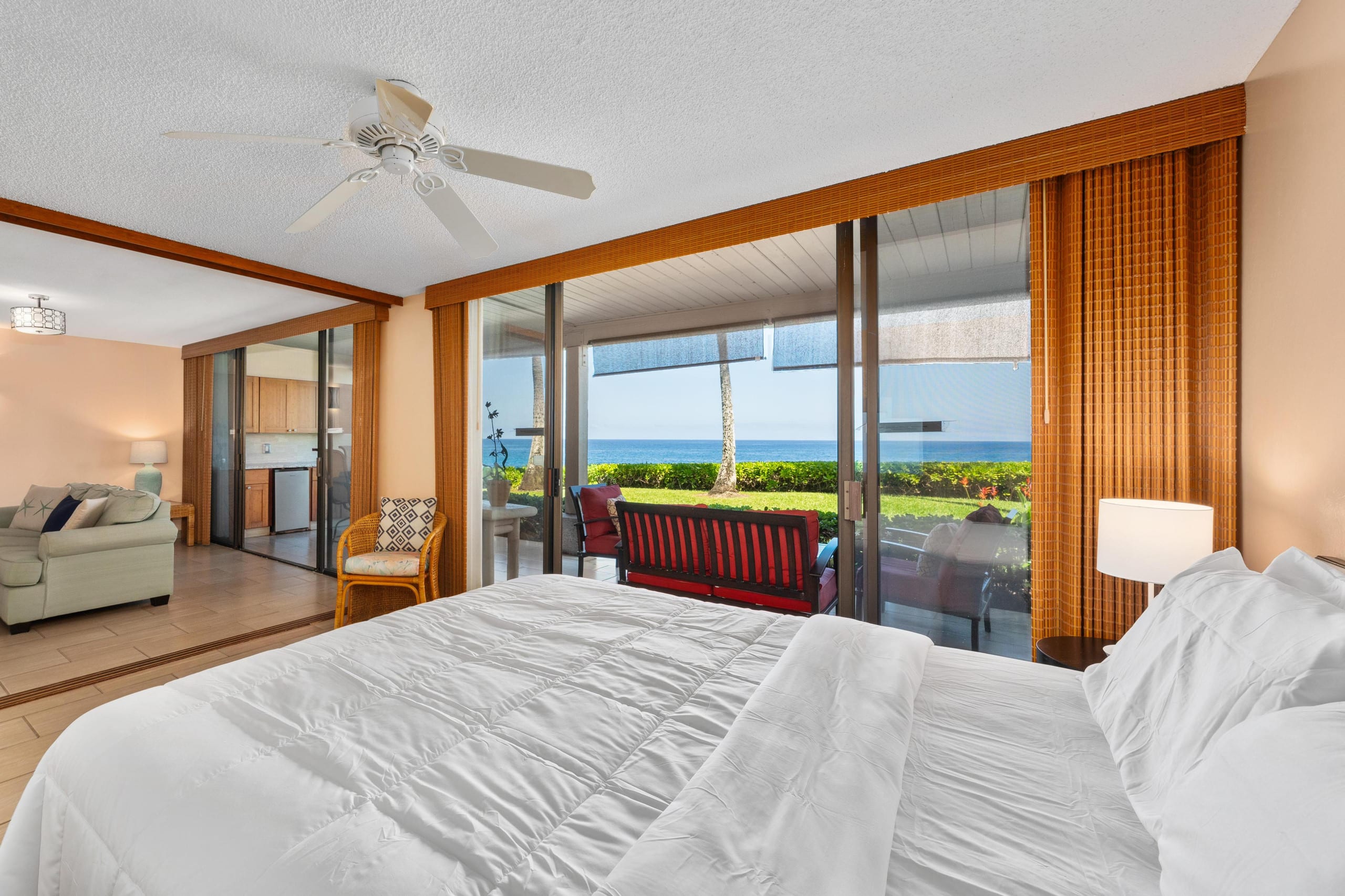 Kona oceanview 2br coastal condo summer deal - Photo 14