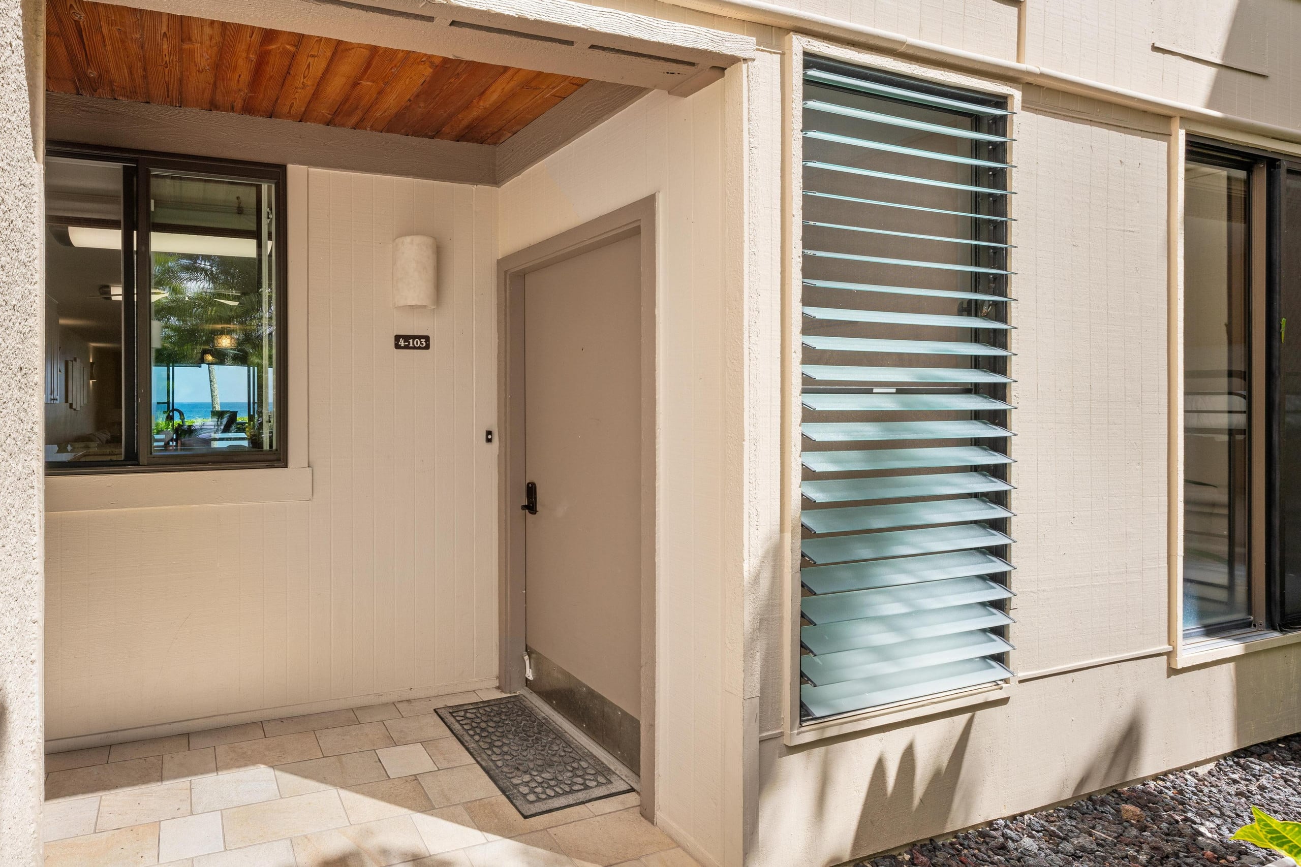 Kona oceanview 2br coastal condo summer deal - Photo 26