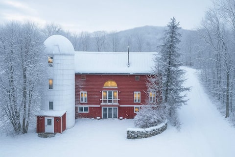 The Barn @Doodletown: Renovated Barn w/ Firepit