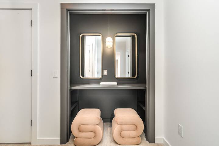 Hyve-Harmony Strum-Walk to Broadway-Pool & Gym gallery image 4