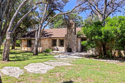 Cabins on the Lake | 5BR | Boat Dock | Firepit