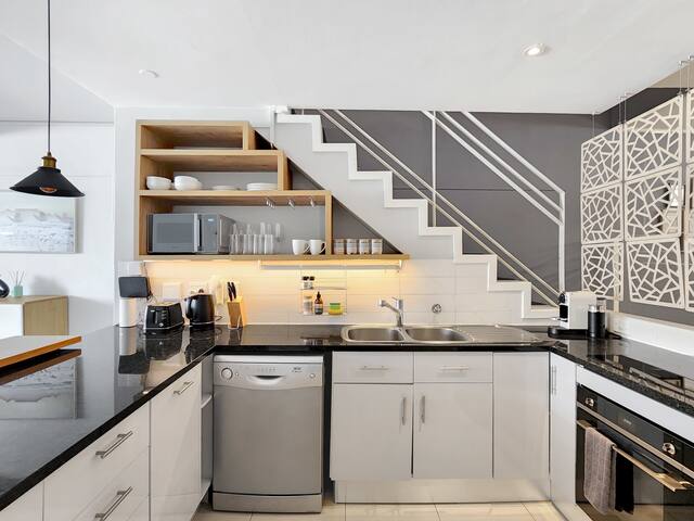 Spacious Family Duplex with pool gallery image 4