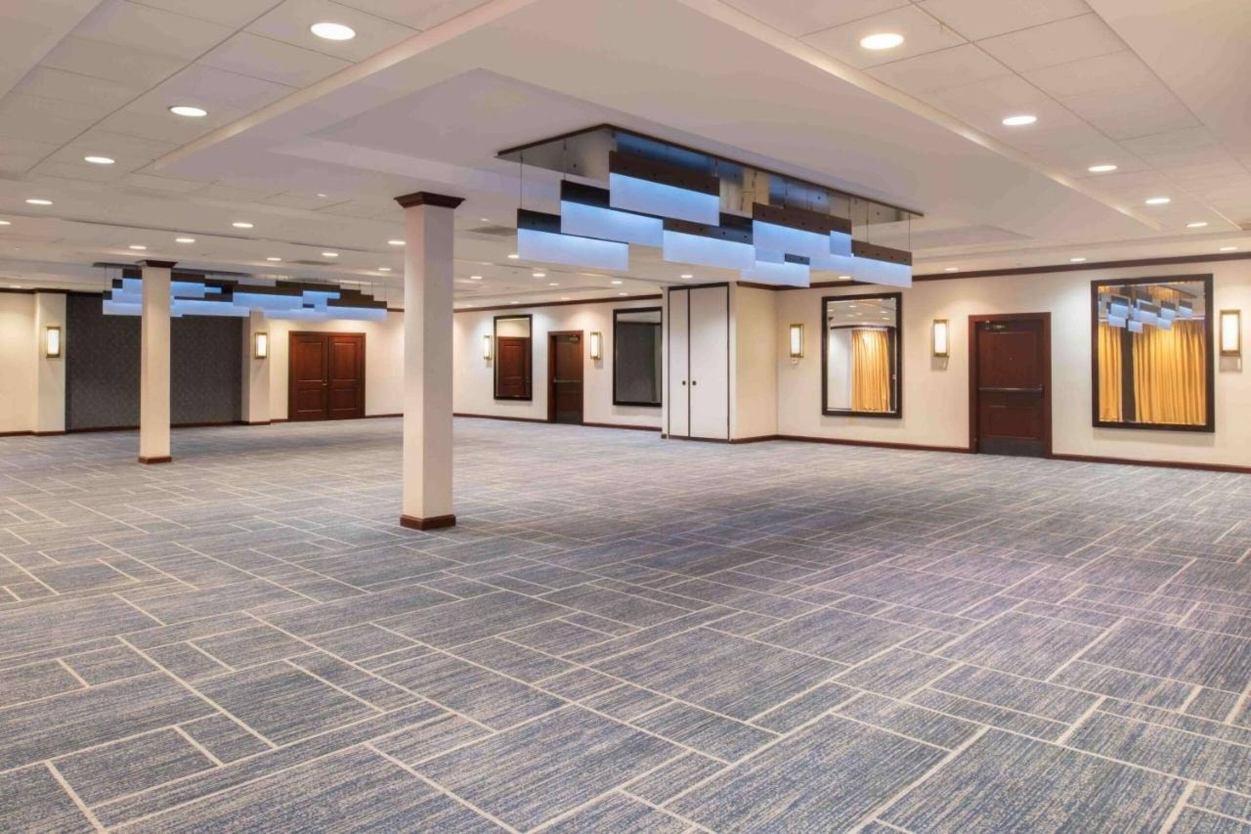King Room Near Kezar Life Sciences SAN - Photo 11