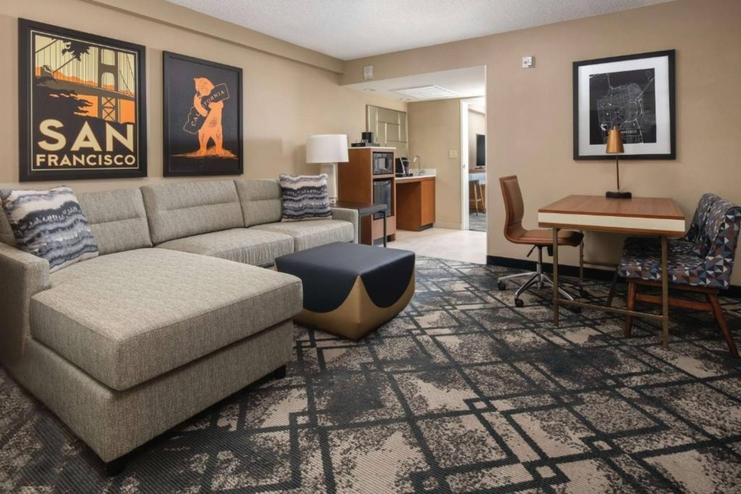 King Room Near To Jack Drago Park SAN - Image 9