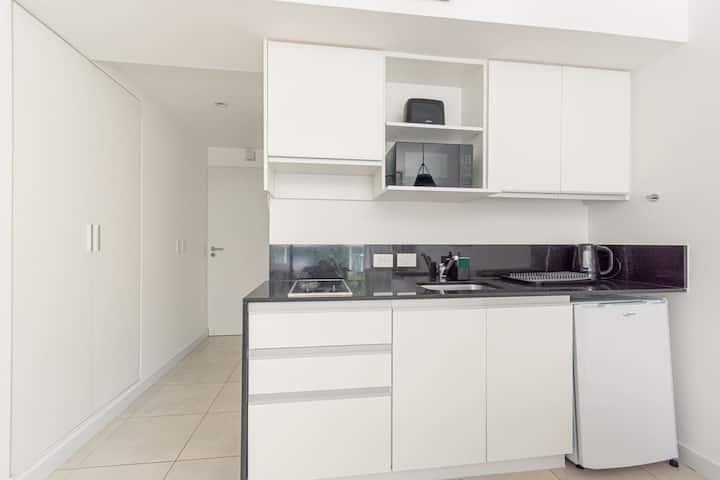 Kitnet mobiliada em Recoleta