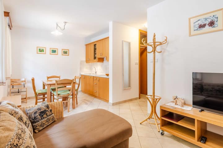 Apt. With Balcony And Mountain View Near Mangart - Planica