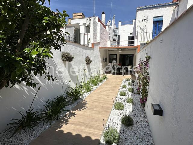 Renovated house with patio just a few minutes from gallery image 3