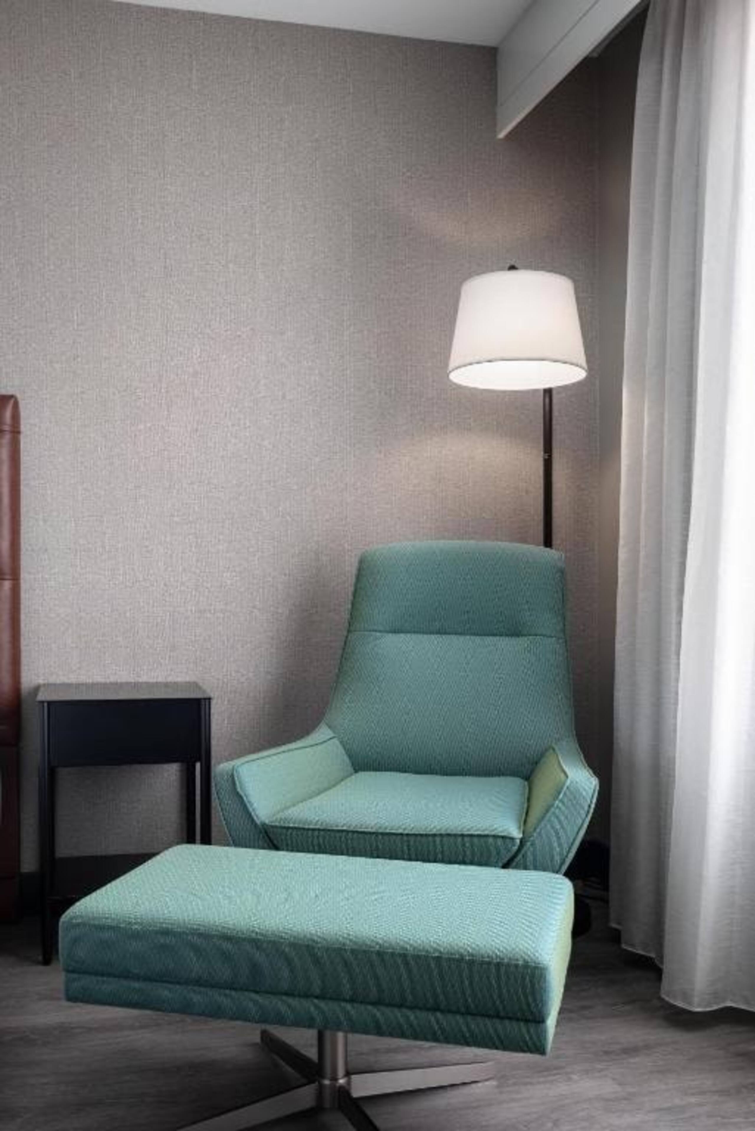 Guest Room Near McDonalds SAN - Image 7