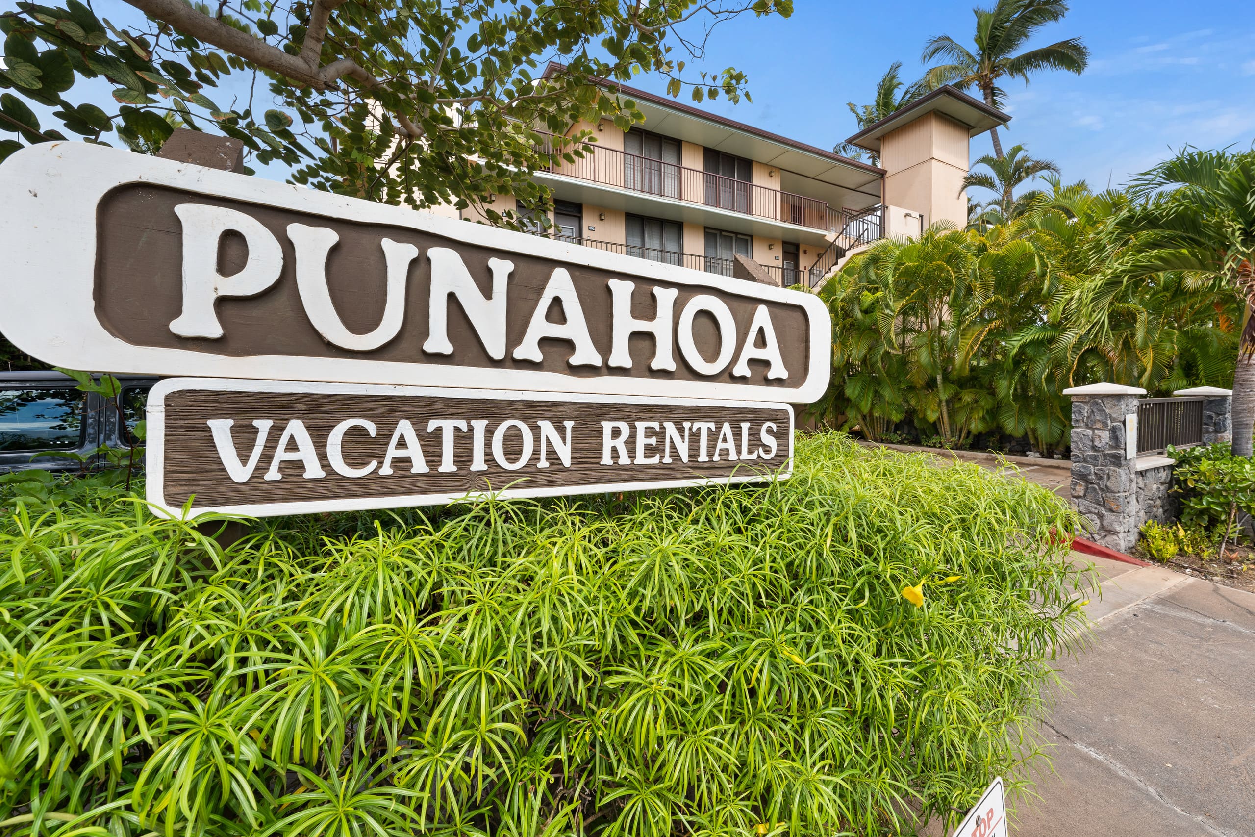 Condo in Kihei · ★4.93 · 1 bedroom · 2 beds · 1 bath - Image 28
