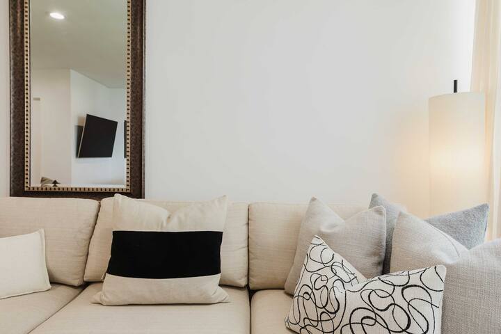 The Diplomat #3 – Boutique Designer Home gallery image 2