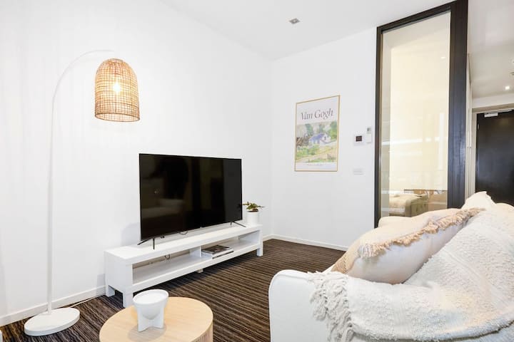 St Kilda Happy Hideaway - Saint Kilda
