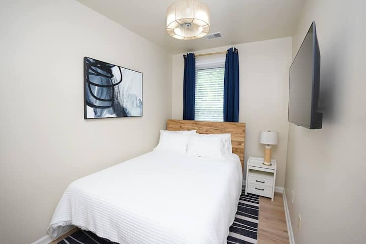 Kitanda cha Malkia cha Ghorofa ya Pili