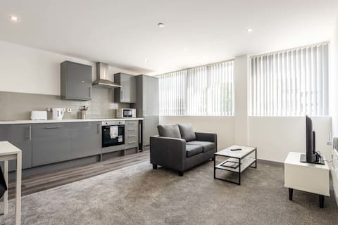 Fantastic 2 Bedroom Apartment in Yeadon