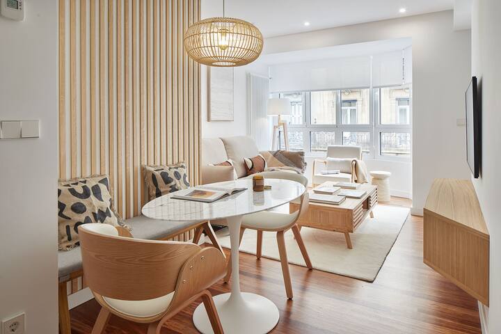 Easo Suite 18 by FeelFree Rentals