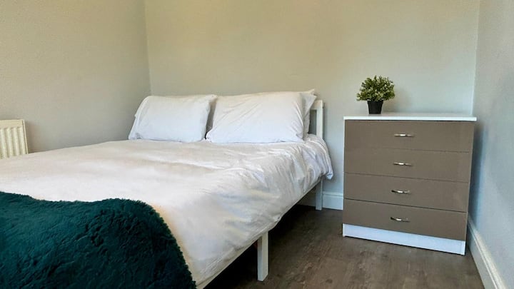 למצוא את המקלט הנוח שלכם. הזמינו עכשיו!