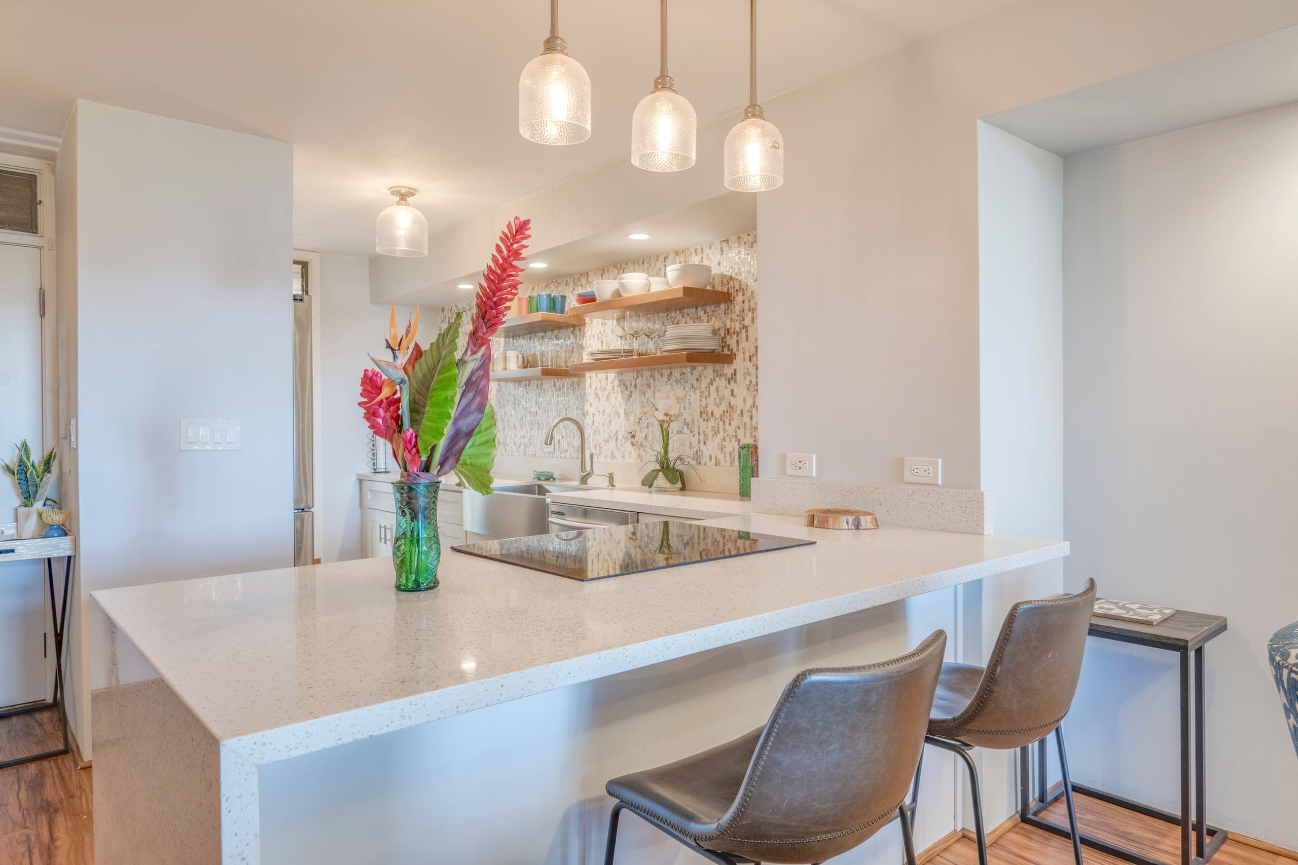 Condo in Lahaina · ★4.93 · 2 bedrooms · 4 beds · 2 shared baths - Image 10