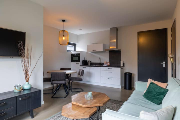 Appartement - Kon. Emmaweg 26 | Vrouwenpolder 'Uitspanning Oranjezon' - Vrouwenpolder