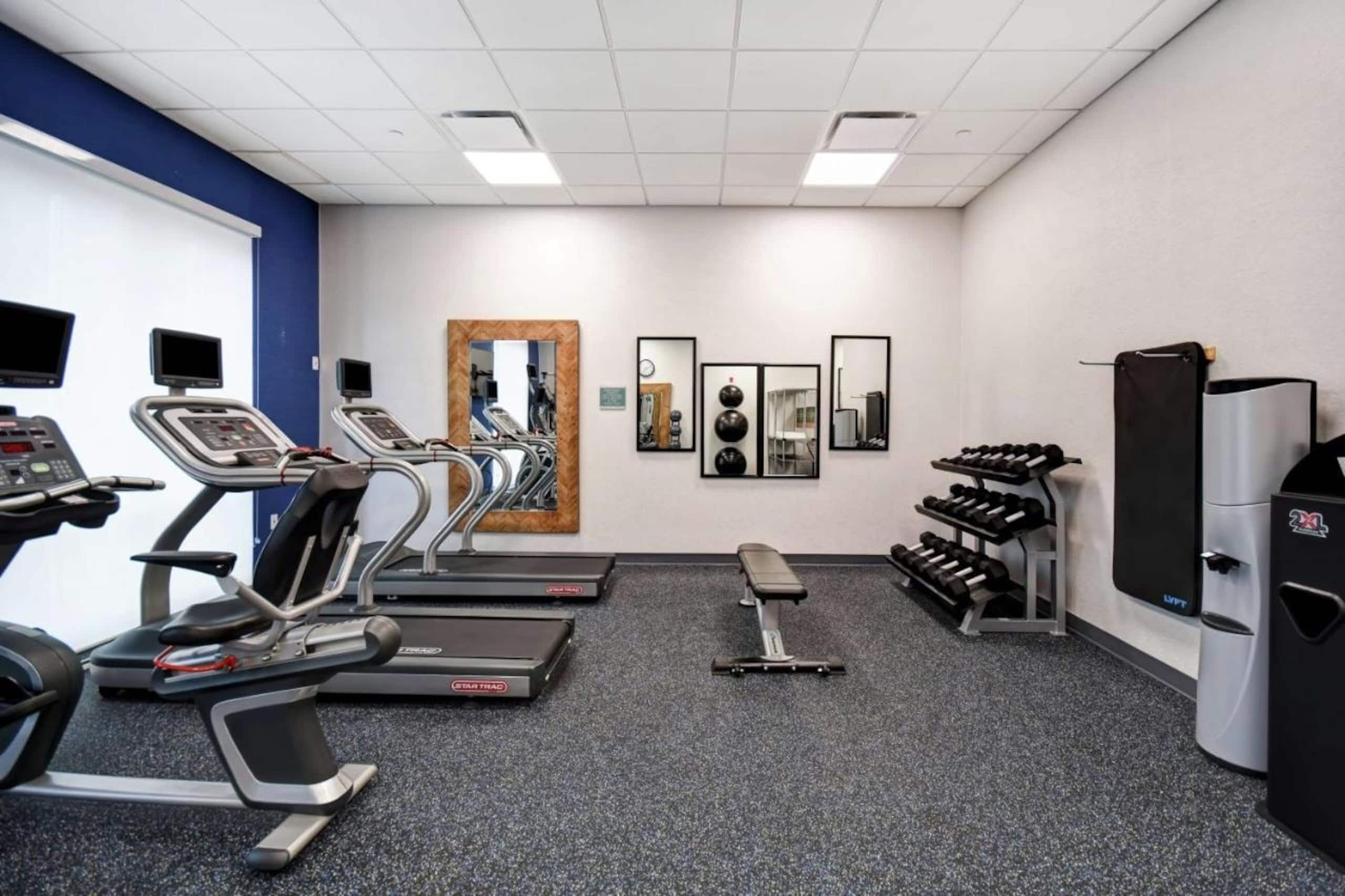 King Studio Suite Near Twist Bioscience SAN - Image 14