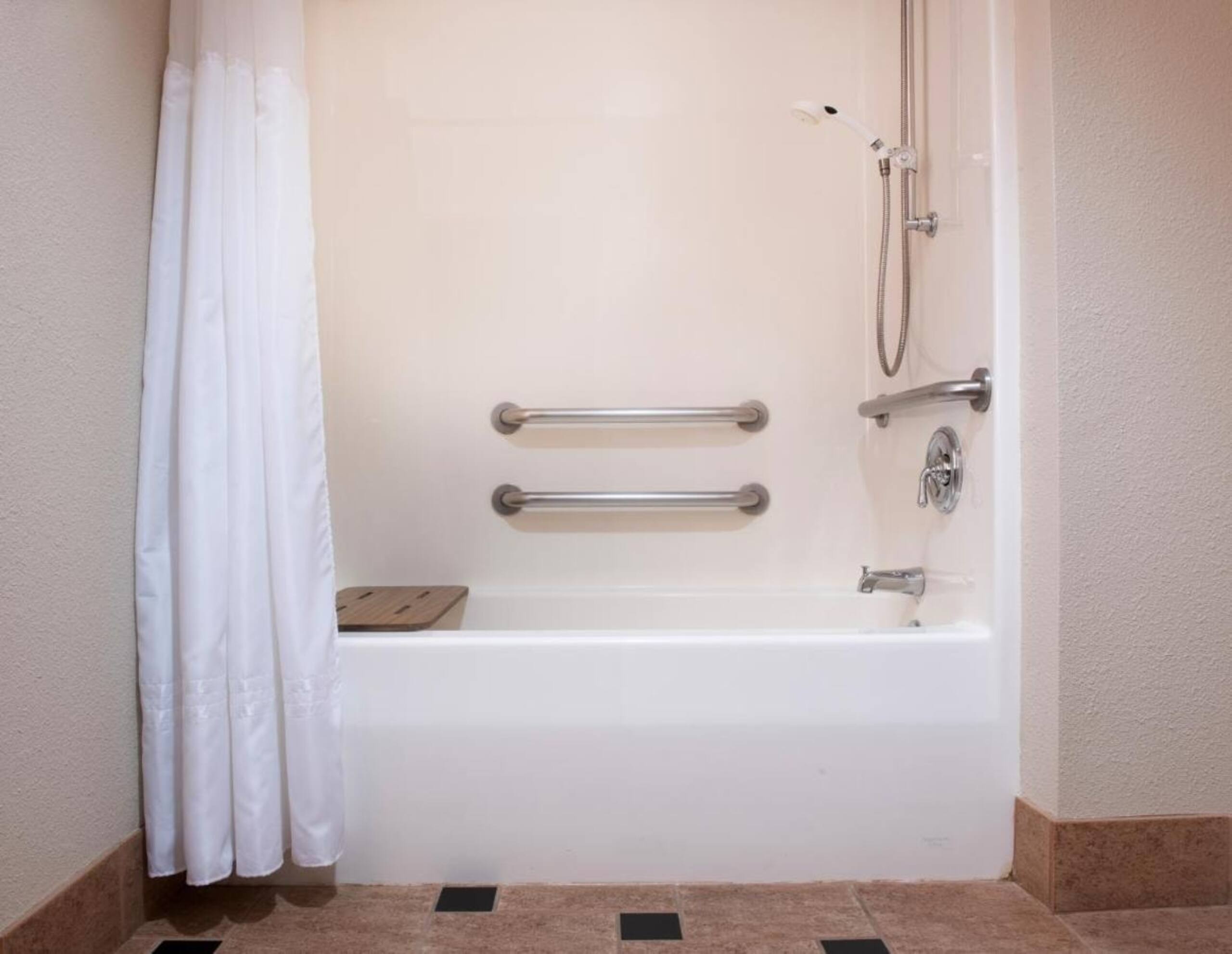 Studio Suite Near Twist Bioscience SAN - Image 6