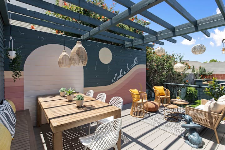 5BR/8BD (Sleeps 12!) Downtown Home w/Outdoor Space