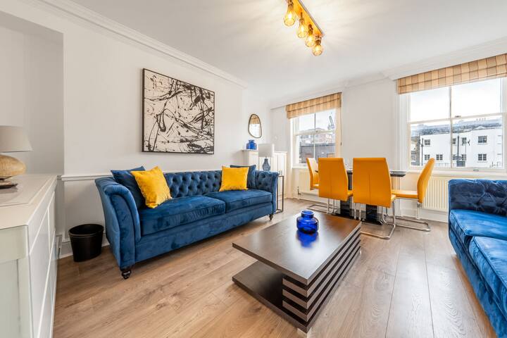 Modern Two-Bedroom Flat in Mayfair gallery image 3