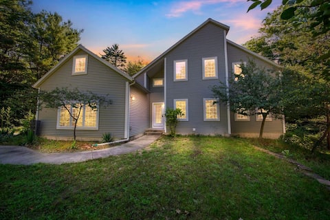 Wooded Sands: Stay Cozy This Fall!